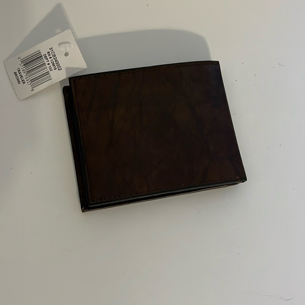 NWT CROFT & BARROW MEN’S TRIFOLD WALLET TRAVELER BROWN